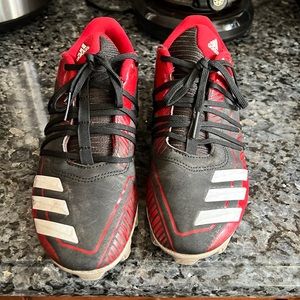 Size 7 1/2 men's Adidas cleats
